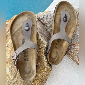 Birkenstock Gizeh Thong Sandals | Size 39